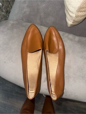 Old Navy Women's Cognac Slip-On Loafers